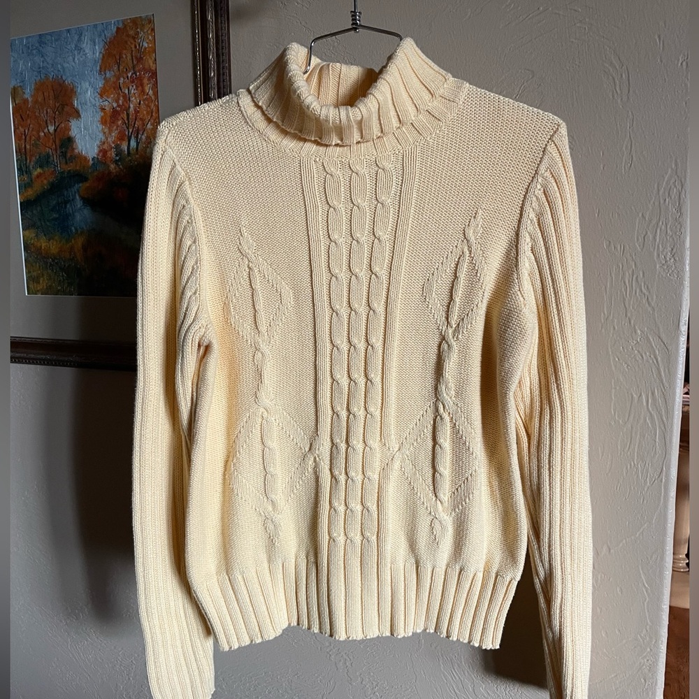 Vintage cotton yellow cable knit turtle neck sweater